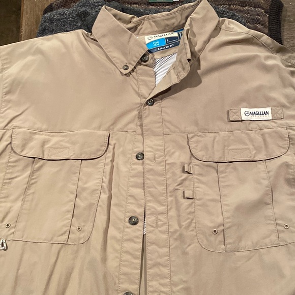 Magellan Outdoors Other - Magellan outdoor fish gear relax fit large